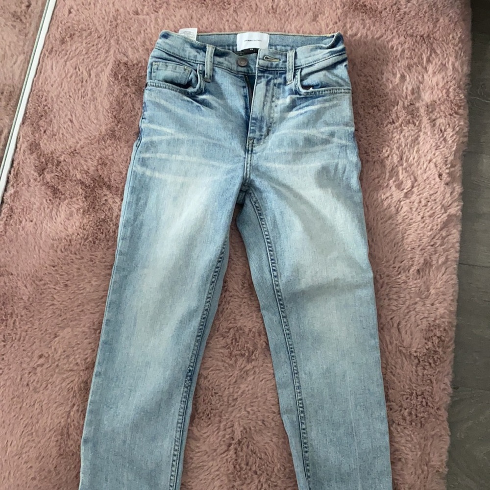 Current Elliott Slim Cropped Jeans - Picture 2 of 7